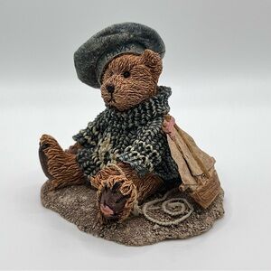 Boyd’s Bears sailing beach wind in the willows Christian by the sea boat shells